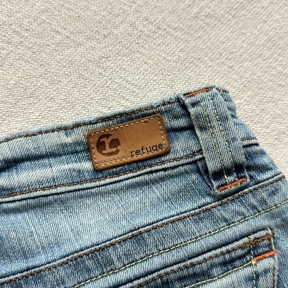 Refuge Y2K Bermuda stretch denim shorts SZ 7 - Picture 3 of 7